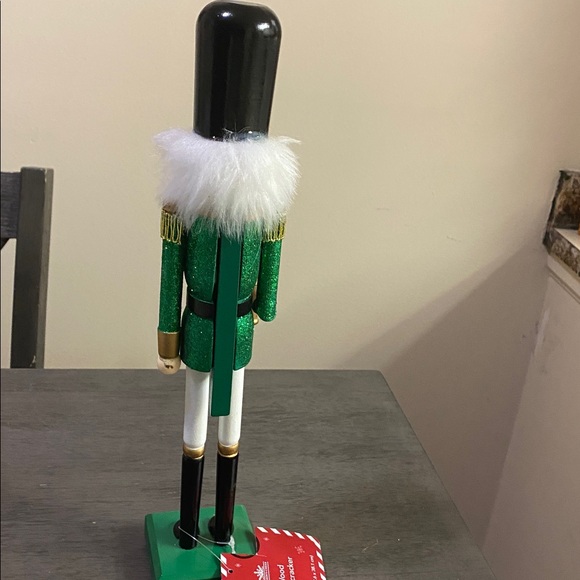Green and Black Nutcracker Figurine - Picture 4 of 4